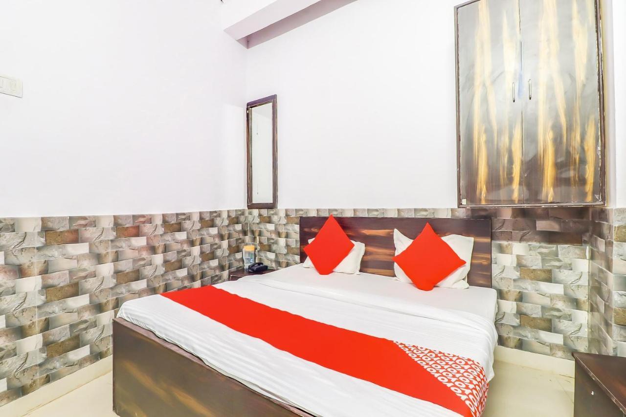Super Collection O Dolphin Hotell Lucknow Exteriör bild
