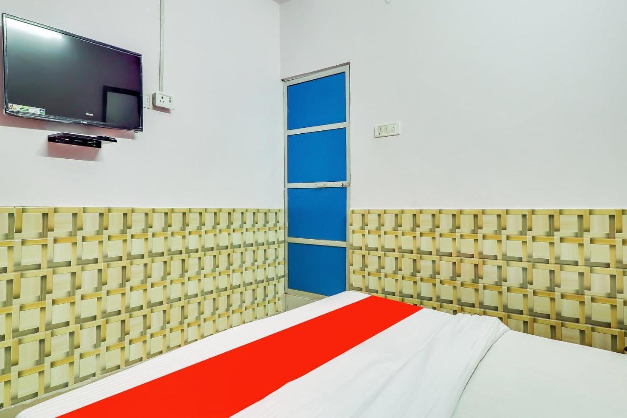 Super Collection O Dolphin Hotell Lucknow Exteriör bild